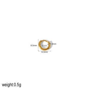 Detailansicht der 9,3 mm Gold-Creolen mit Maßen und Gewichtsspezifikationen von 0,5 g