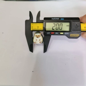 Detailed measurement showing 20mm height of cute hedgehog resin animal figurine