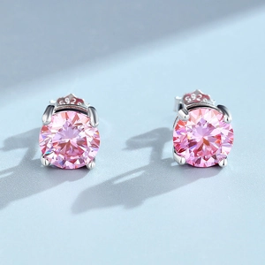 Classic four-claw round pink moissanite stud earrings made of S925 sterling silver