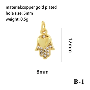 Hamsa Hand pendant with zircon heart in gold-plated brass, 12mm size for DIY jewelry