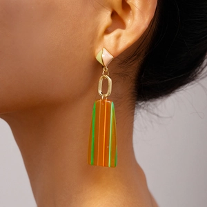 Chic resin color-block earrings with geometric flower shapes and rainbow pattern