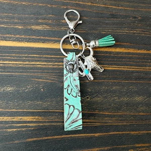 Porte-clés vintage en cuir avec breloque cactus turquoise et tête de taureau argentée