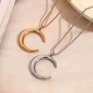Crescent Moon Pendant Necklace Stainless Steel 18K Gold Plated Bead Chain French Style Elegant For Women