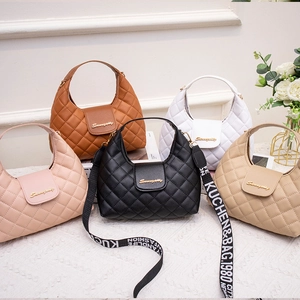 Quilted PU Leather Handbag Women Rhombic Pattern Shoulder Crossbody Bag Wide Letter Strap Fashion Casual Messenger Purse