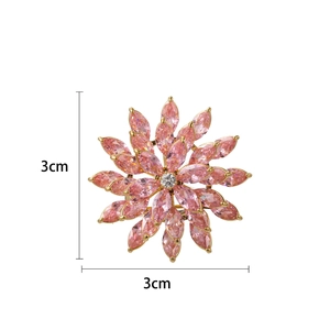 Elegant rotating pink zircon flower brooch in gold plating measuring 3cm by 3cm