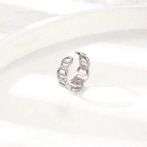 Polished silver chain link open ring with pig nose design for women fashion