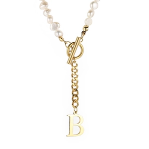Elegant gold chain necklace with baroque pearls, OT toggle clasp and letter B pendant