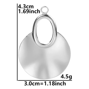 Detailed view of silver stainless steel geometric pendant with size and weight dimensions