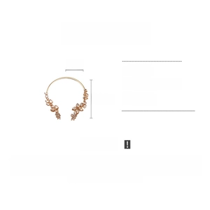 Detailed dimensions of a vintage gold choker necklace with teardrop rhinestones