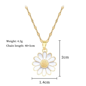 Detailed size parameters of the sunflower pendant necklace with dimensions and chain length