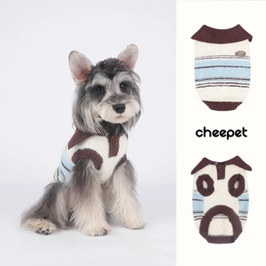 Gestreifter Haustier-Strickpullover für Hunde und Katzen mit Polokragen und Abzeichen