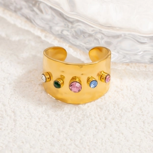 Exaggerated 18k gold plated wide hammer texture stainless steel ring with colorful gemstones
