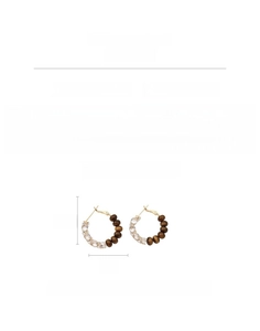 Macro detail of round C-shape earrings with zircon and tiger eye stones and dimensions