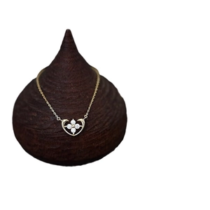 Classic 925 silver heart and clover pendant necklace in 14k gold finish with white zircons