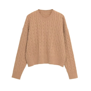 Classic cable-knit crewneck sweater in camel brown featuring relaxed drop shoulders
