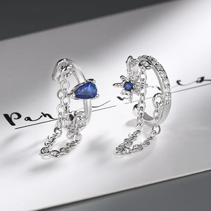 Clips d'oreilles double chaîne bleu Klein avec pendentifs zircon étoile et goutte