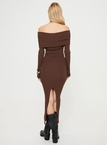 Rear view of brown off-shoulder knitted dress showing the back slit and slim fit