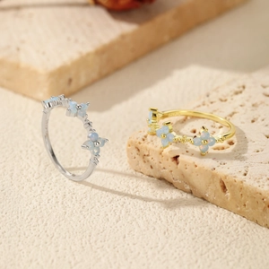 S925 sterling silver four-leaf clover rings with opal stones in silver and gold finish