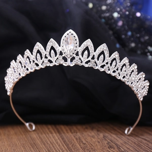 Elegant Leaf Shape Bridal Tiara Silver Alloy Rhinestone Wedding Crown For Prom Birthday Party Luxury Headpiece