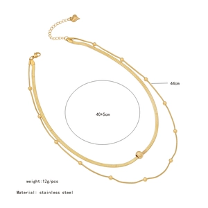 Details zur zweilagigen goldenen Edelstahlkette mit Längen- und Gewichtsangaben