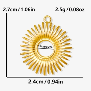 Golden sun pendant size guide with measurements 2.7cm outer diameter and 2.5g weight info