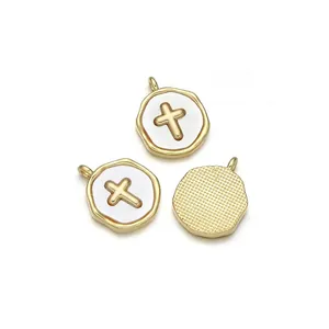 Pendentif croix minimaliste plaqué or 18 carats avec émail blanc et dos texturé