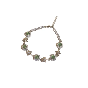 Bracelet élégant en argent avec fleurs d'opale verte et accents d'étoiles en zircon