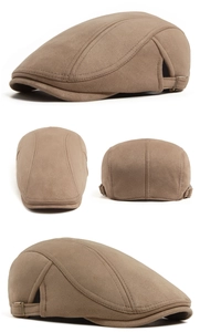 Vues multi-angles d'une casquette plate en suédine marron avec boucle latérale réglable
