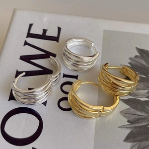 Minimalist 925 sterling silver woven earrings in gold and silver finish