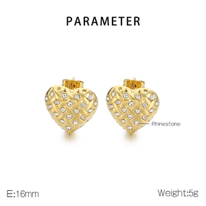 Detaillierte Ansicht goldener Herzohrringe mit Strass und 16mm Größenparametern