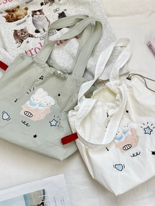 Borsa tote capiente in tela con ricamo di coniglio carino e chiusura a coulisse