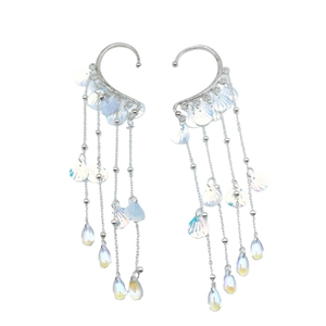 Paire de barrettes sirène avec coquillages nacrés et franges argentées pour filles