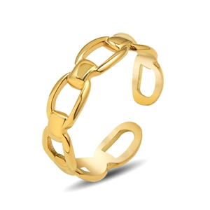 Detail of an 18K gold plated stainless steel chain link ring with an open design