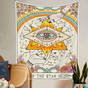 Texture dettagliata dell'arazzo tarocchi The Star con motivi di sole, luna e fiori