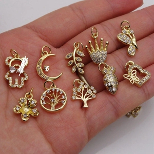 Golden micro-p镶 zircon charms set featuring bear, moon, crown, and tree for DIY jewelry