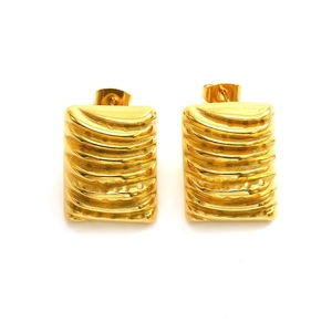 Elegant gold square stud earrings with textured wavy pattern in stainless steel