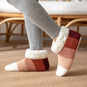 Winter striped sherpa fleece floor socks with anti-slip grip for indoor comfort