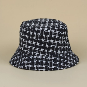 Cappello a secchiello double-face a scacchi bianchi e neri per la protezione solare