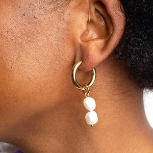 Elegant gold stainless steel hoop earrings with natural double freshwater pearls for women