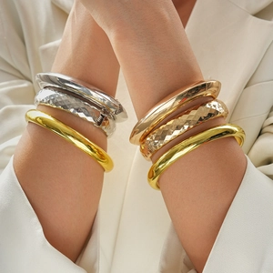 Alloy Geometric Bangle Bracelet For Women Minimalist Smooth And Rhombus Texture Open Cuff Jewelry Stackable Fashion