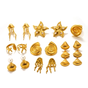 Golden starfish seashell and pearl stainless steel earrings set for beach vacation style