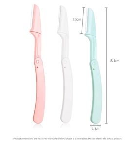 Foldable eyebrow razors set showing dimensions of 15.1cm length and 3.5cm blade size
