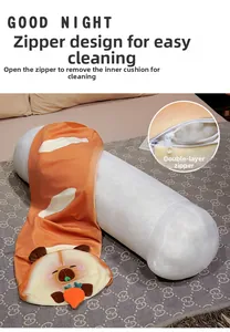 Détail du coussin capybara avec double fermeture éclair et rembourrage amovible