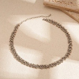 Minimalist silver geometric beaded choker necklace with adjustable extender chain
