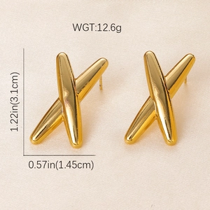 Detailed view of gold X-shaped earrings showing dimensions 3.1cm length and 12.6g weight