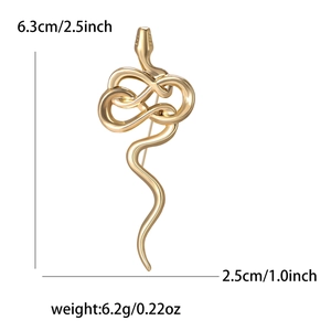 Polished gold snake brooch for suits with precise size and weight measurements