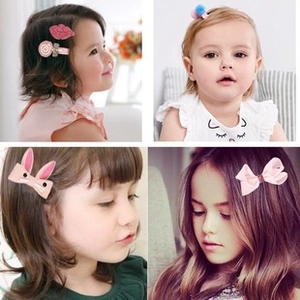 Collage de quatre pinces à cheveux mignonnes avec motifs de lapin, sucette et nœud
