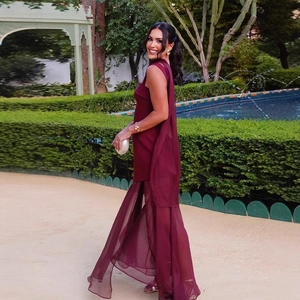 Elegant dark red mesh splicing evening dress with ribbons and slim fit design for women