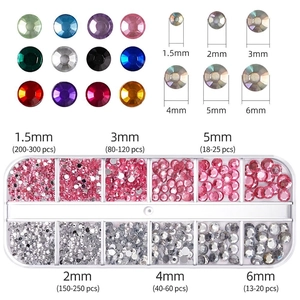 Set strass per nail art in 12 griglie con misure miste da 1,5 a 6 mm in scatola