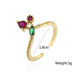 Detail view of 18K gold plated ring with multicolor zircons, 1.8cm diameter and 3g weight